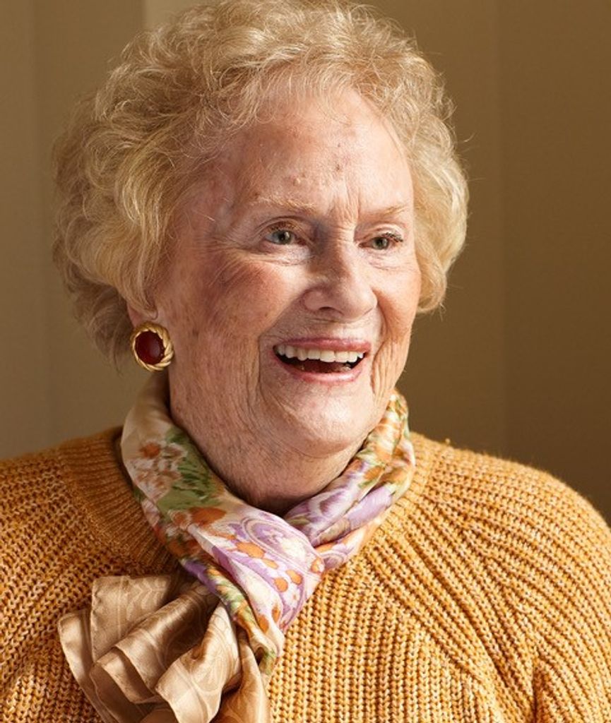 Helen Elaine Wallace Miksch