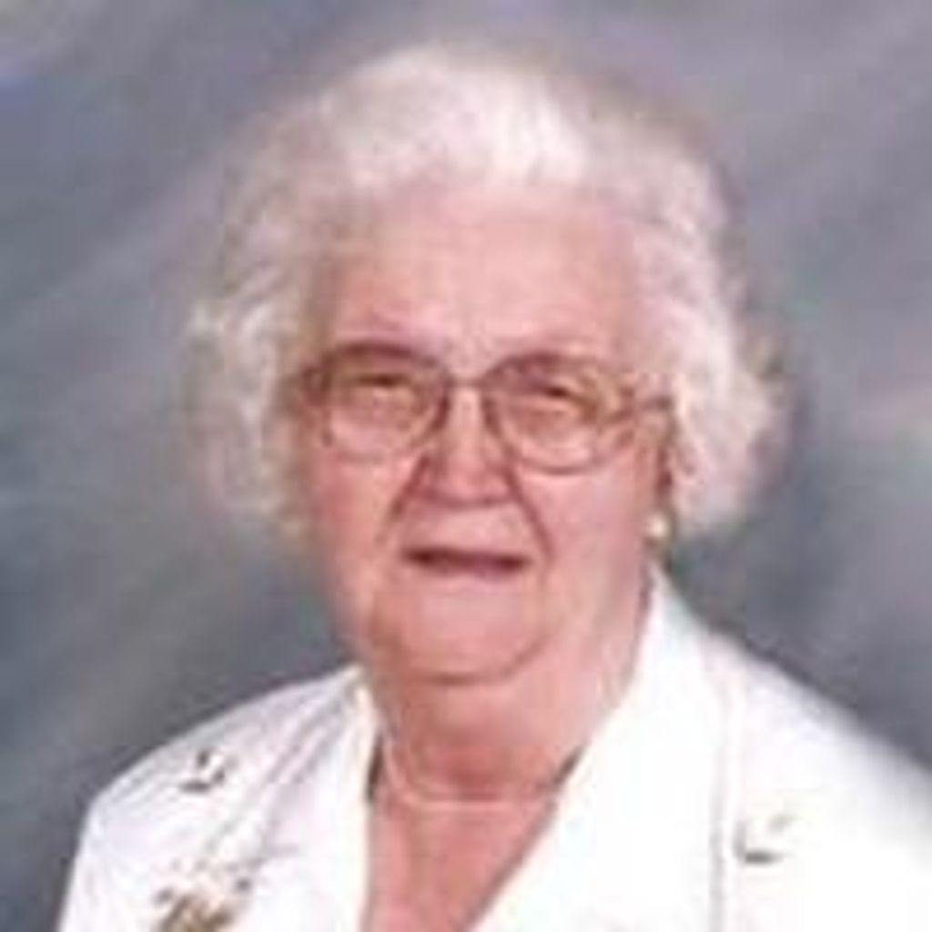 Bouwina J Hoekstra