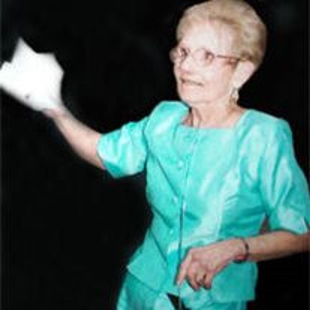 Joyce Savoie