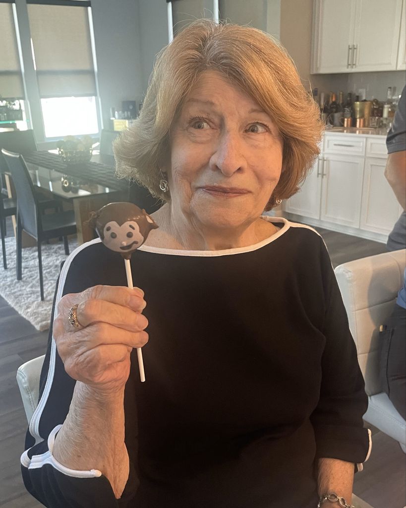 Edna Miller