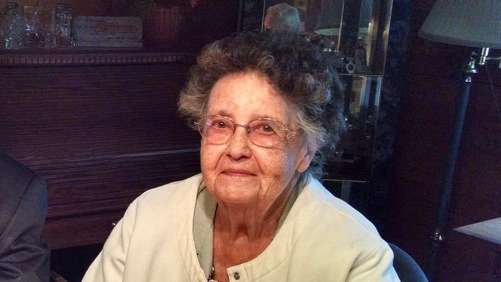 Mary Elizabeth Miller