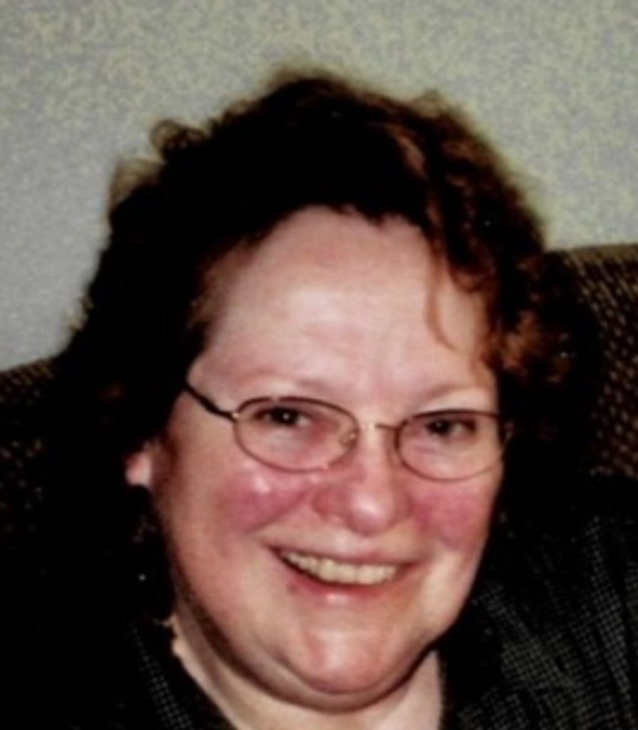 Christine M Peterman (Ullom)