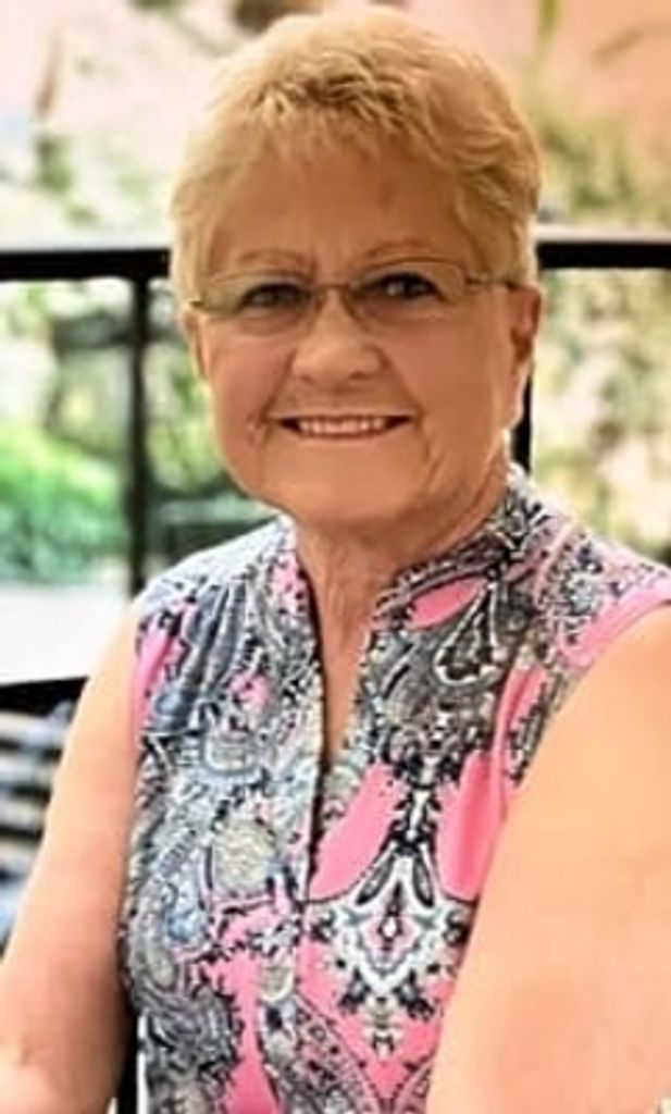 Carolyn Davis