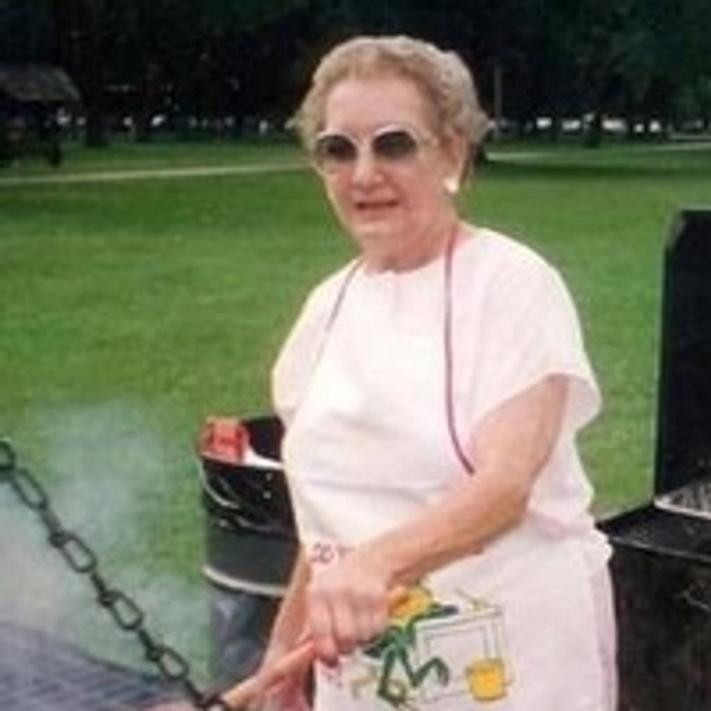 Dolores  Theresa Hellems