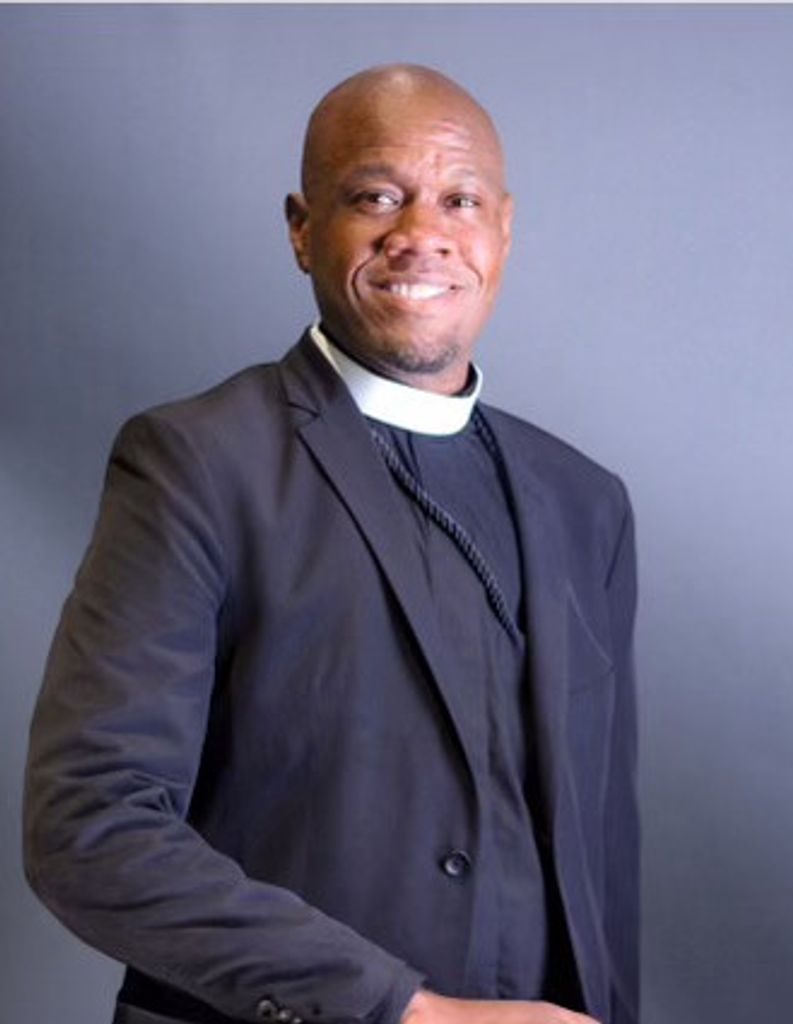 Elder Ro'Nique Hayes Staley