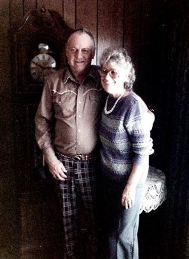 Evelyn Nichols Kirk photo gallery thumbnail 25 of 39