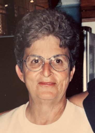 Phillis (Howell)  Gifford Profile Photo