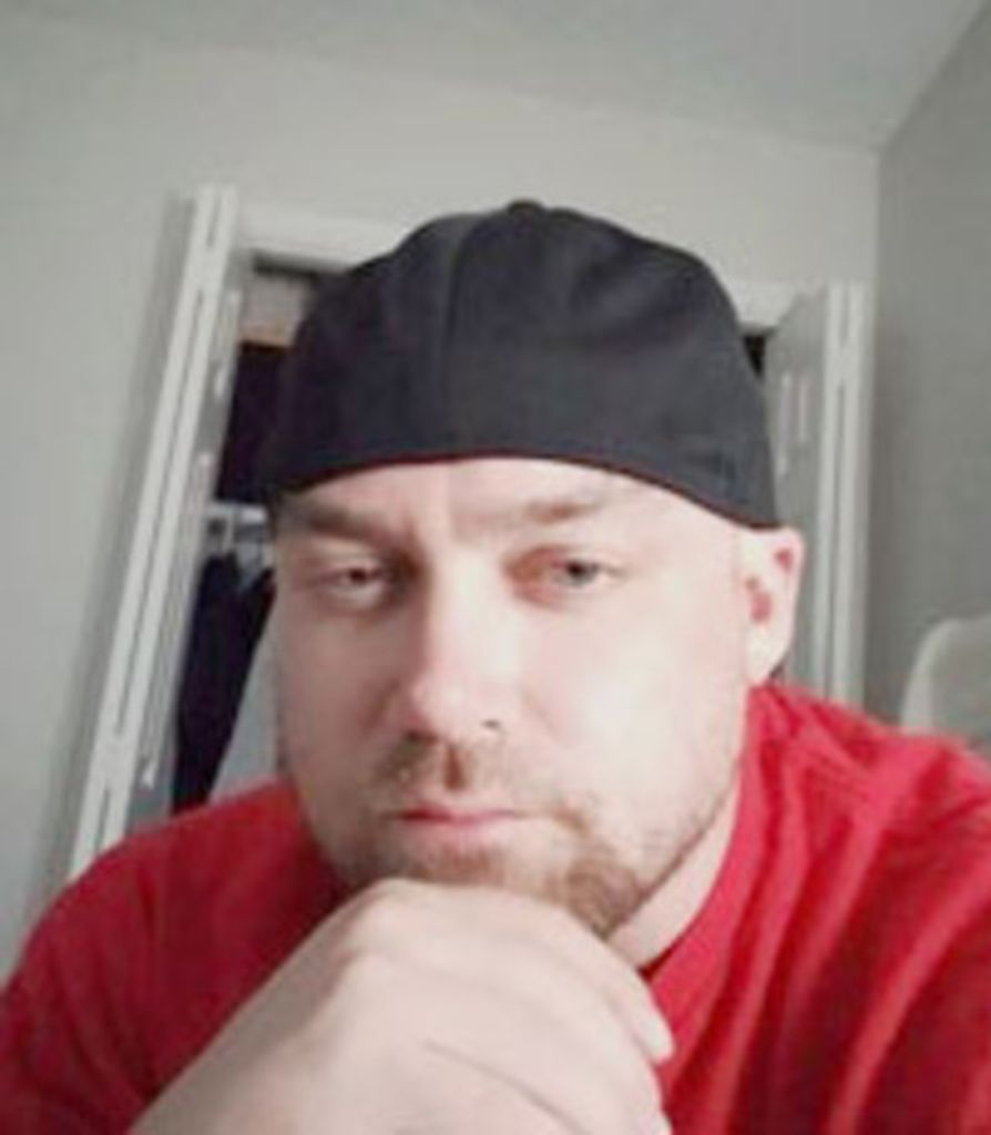 Tyler Charles Murray Profile Photo