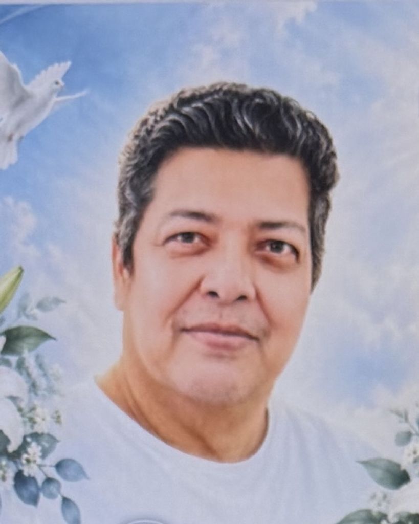 Douglas Gerardo Reyes Profile Photo