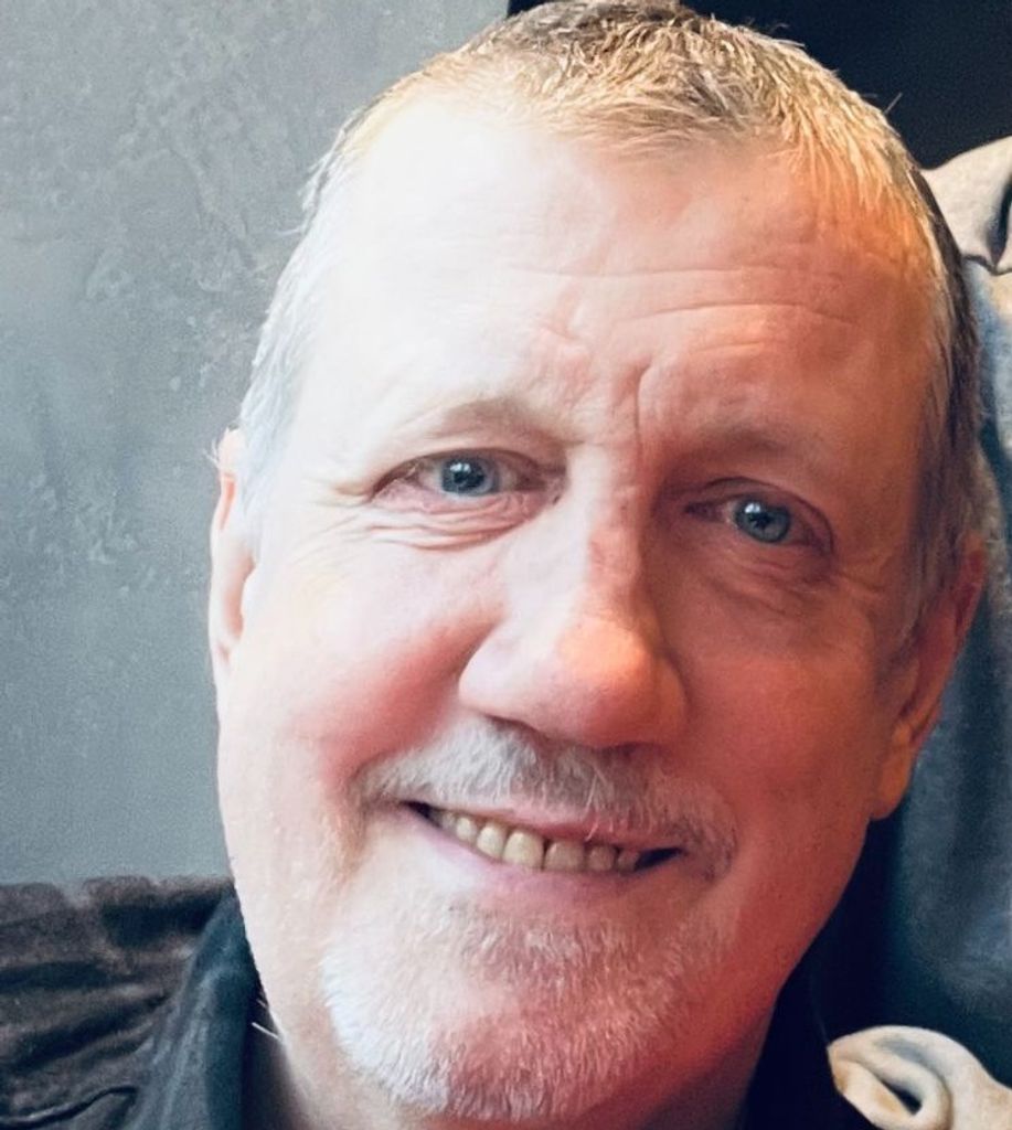Dirk Lawrence Scheribel Profile Photo