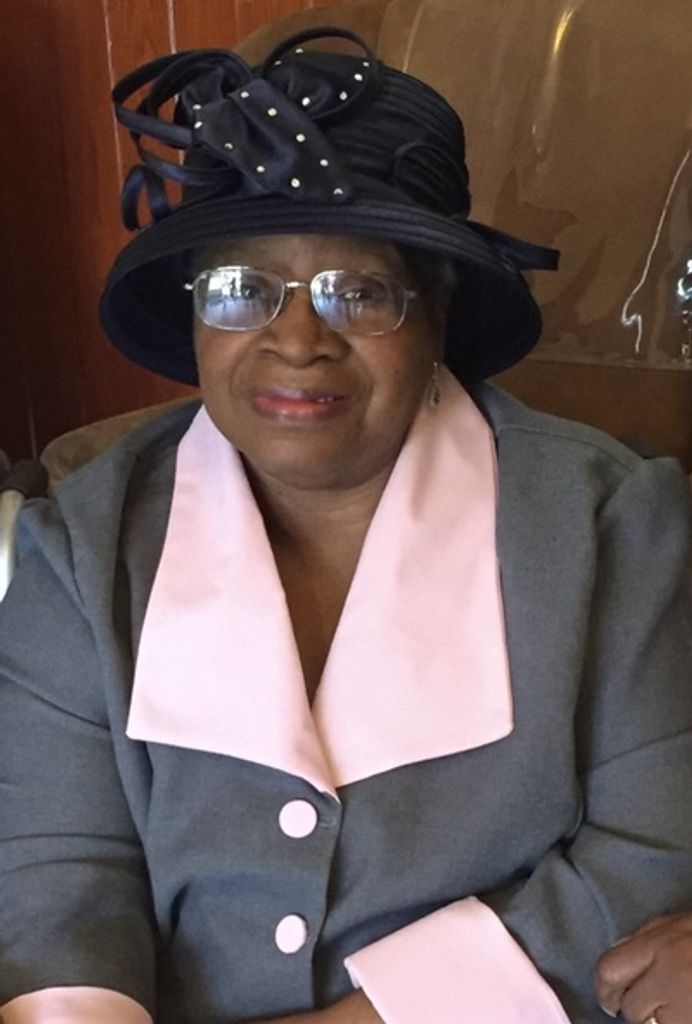 Corine Shaw Newton Profile Photo