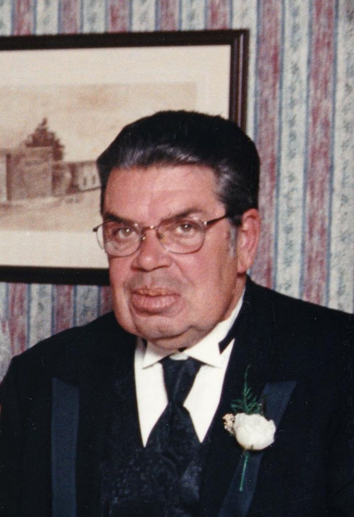 Gordon Richardson Profile Photo