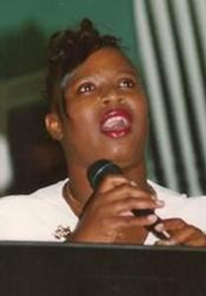 Jacqueline L. Cardona