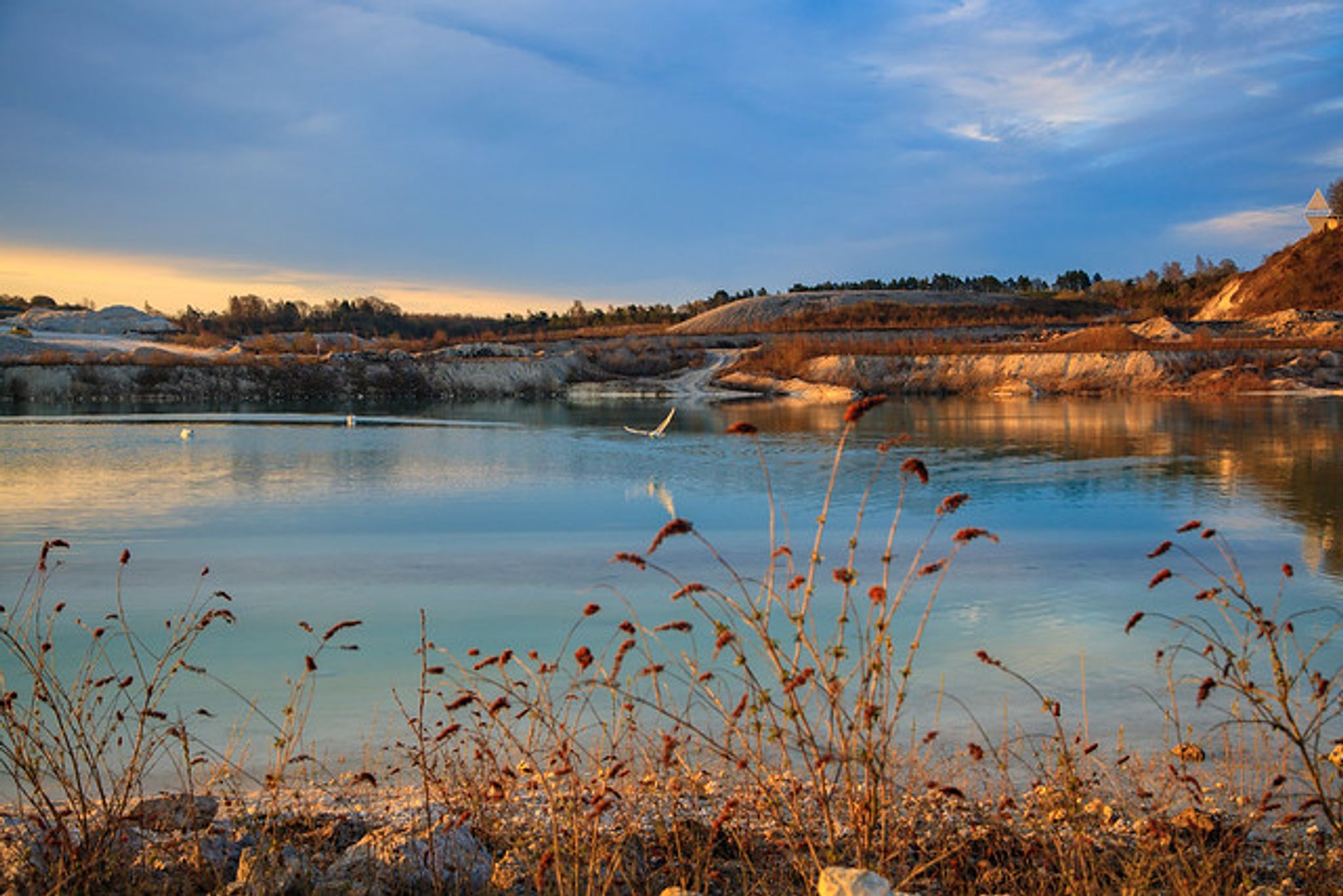 Cover for Raymond Thomas Kaczorowski's Obituary