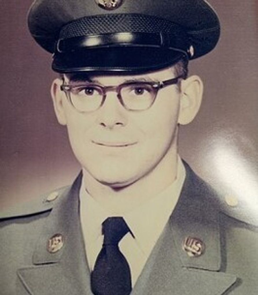 Willis Busker Profile Photo