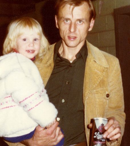 Alan Scholten photo gallery thumbnail 23 of 40