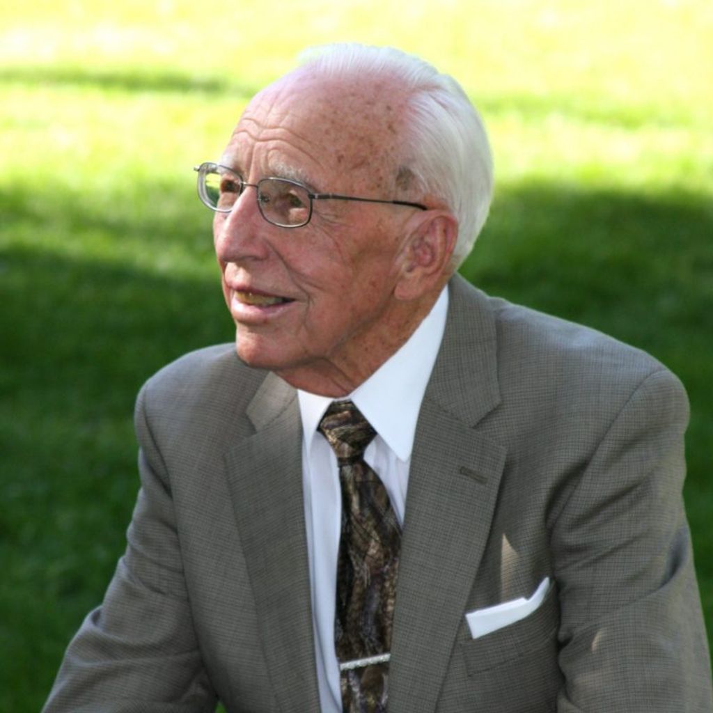 Floyd Wilbur  Peterson