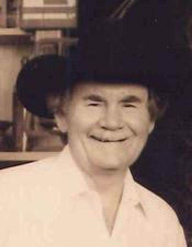Ezzie Lewellyan