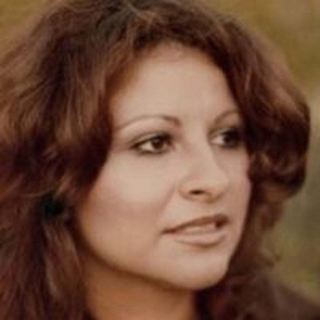 Linda Esmeralda Eamello