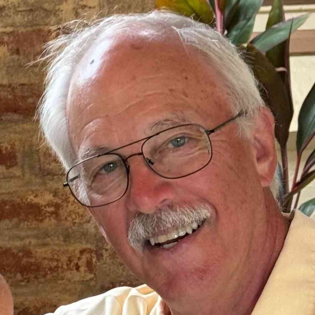 Wally Waldan Lloyd Profile Photo