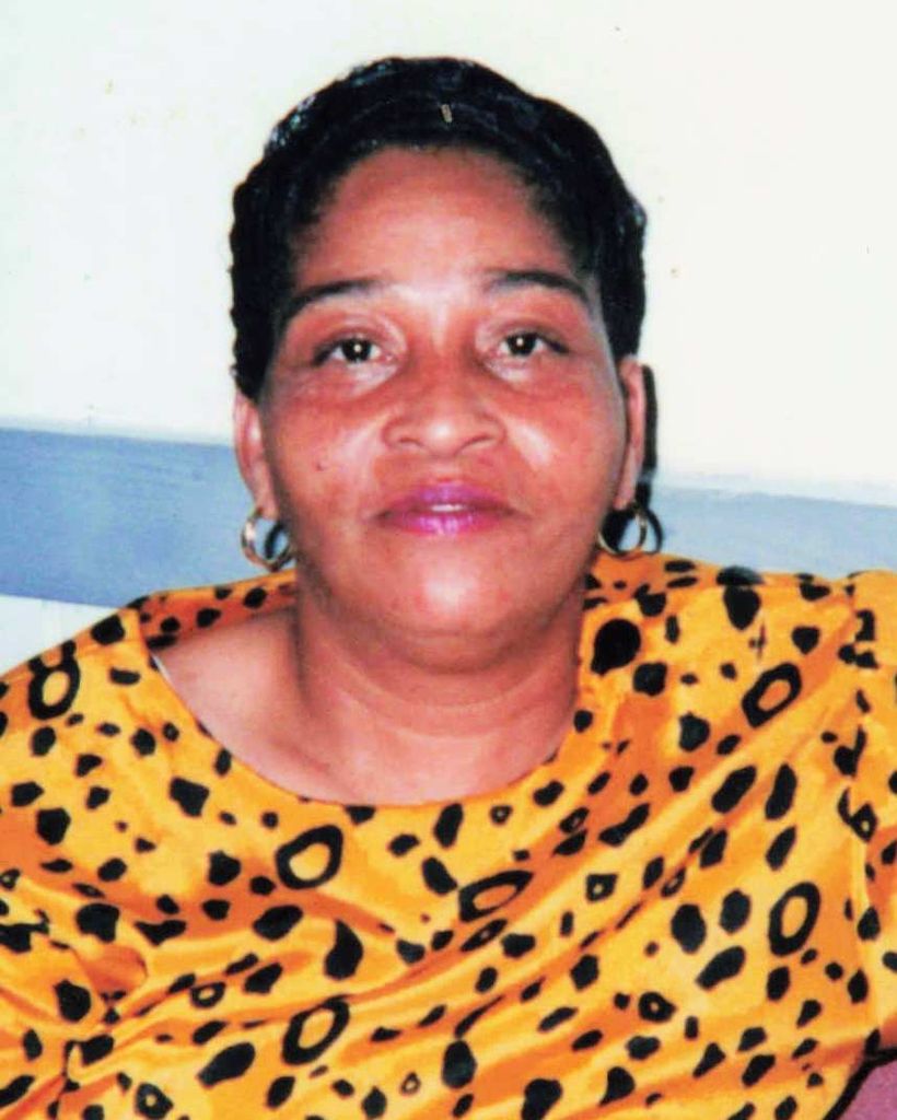 Yevette Lewis Profile Photo