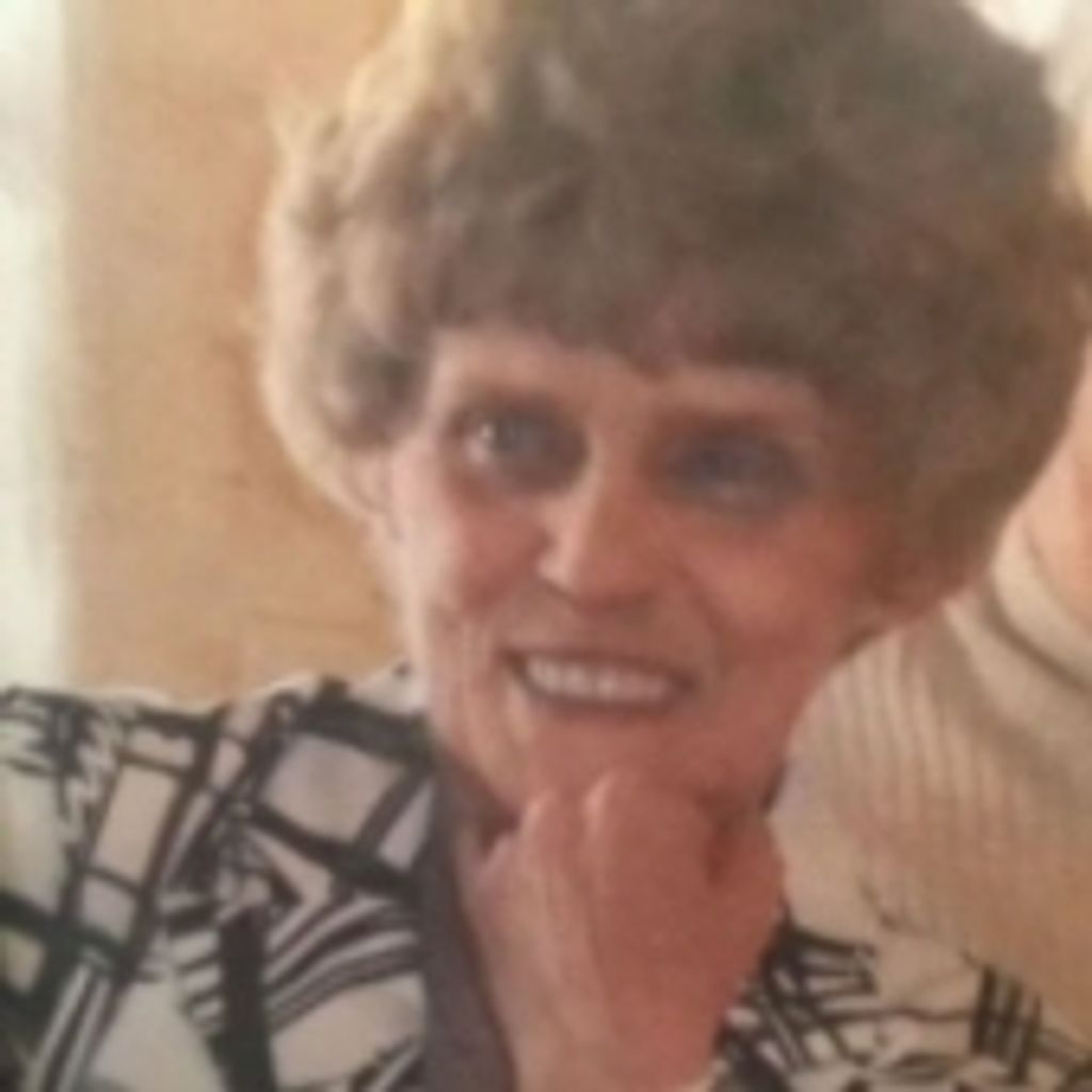 Linda Lou Robinson