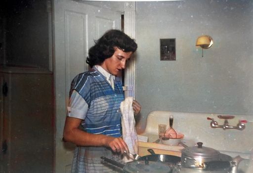 Dorothy Assink photo gallery thumbnail 21 of 303