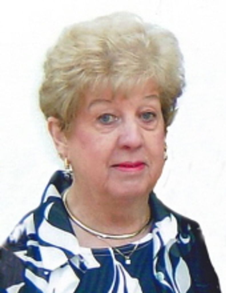 Vivian Nelson