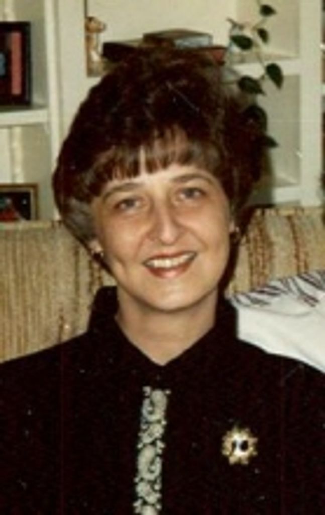 Paulette Lynn (Nee Woodward) Smith