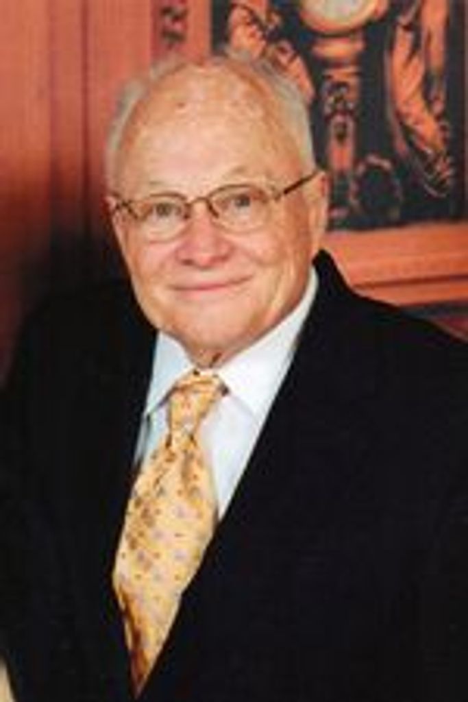 Richard Holmes Hevly