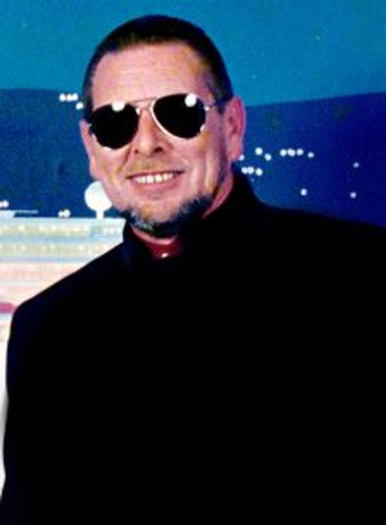 George Carl Hlinko Profile Photo