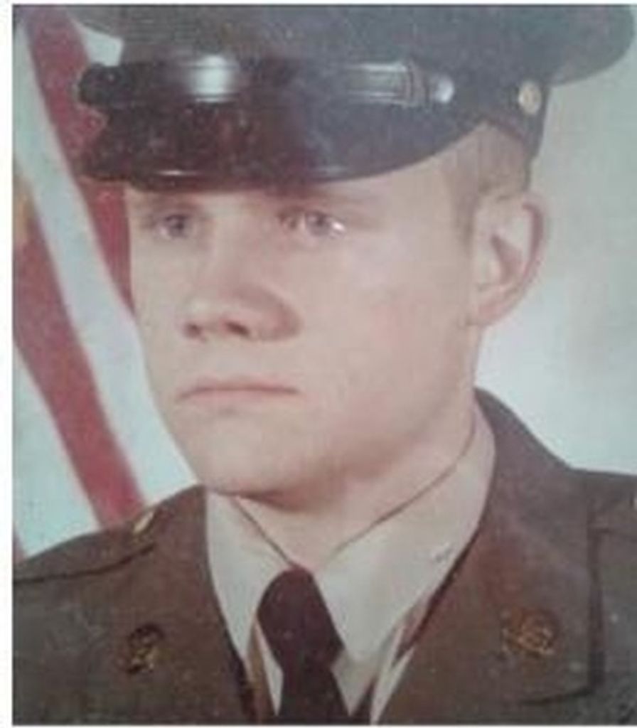 Mark William Hiller Profile Photo