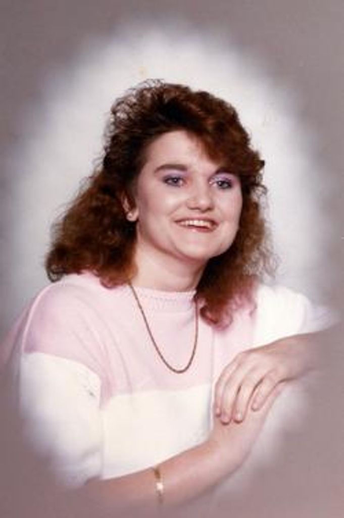 Glenda "Jeanne" Burnett Field