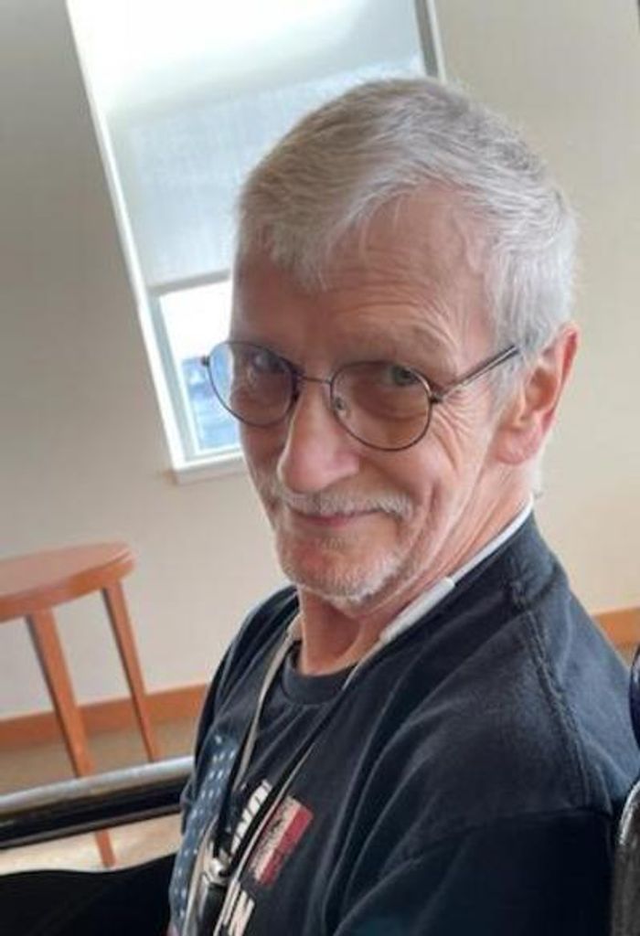 Alexander Chester Profile Photo