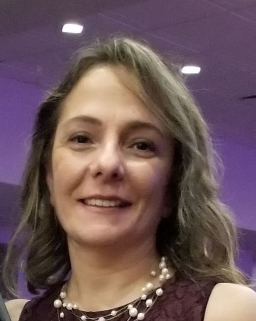 Christine Artinian Bedrossian Profile Photo