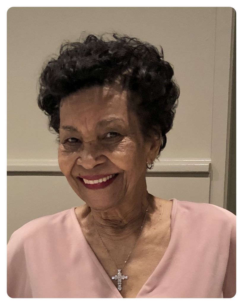 Eva Chenier Jones