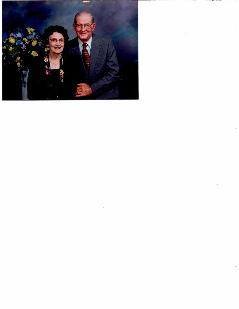 Janet Schmalriede (Hoehn) Profile Photo