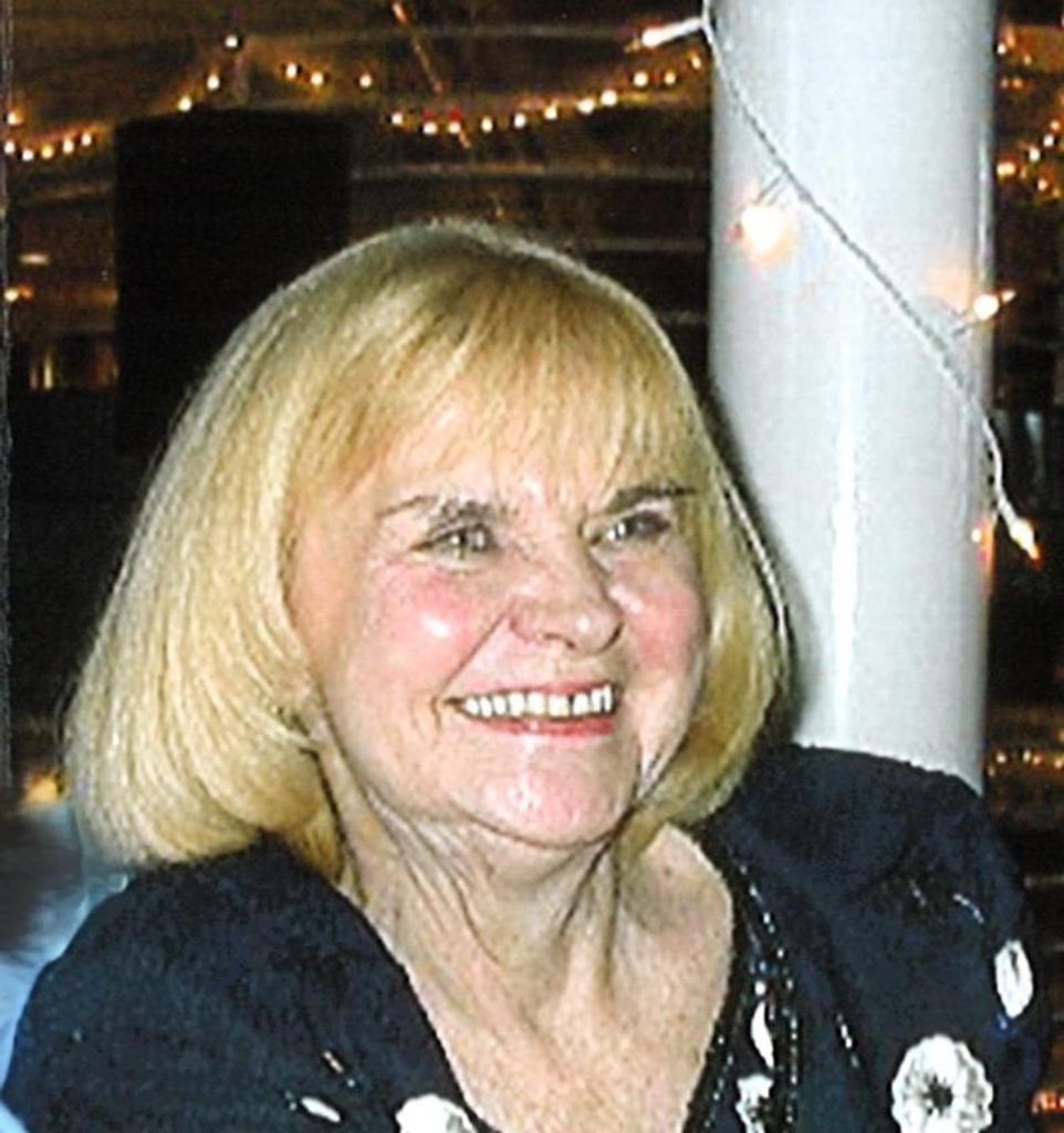 Lois M. Wiuff