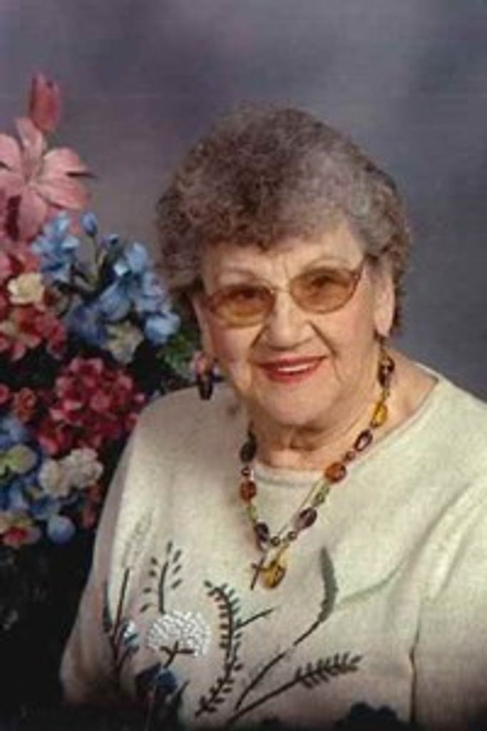 Edna L Smith