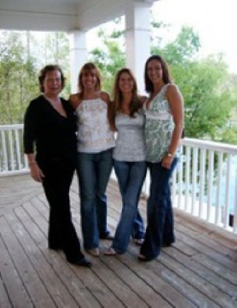 Donna L. Soares Ventura Profile Photo