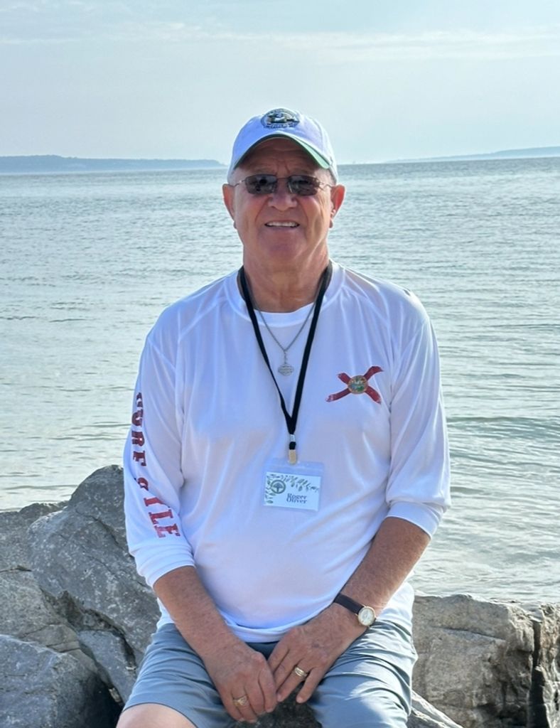 Roger  L. Oliver Profile Photo