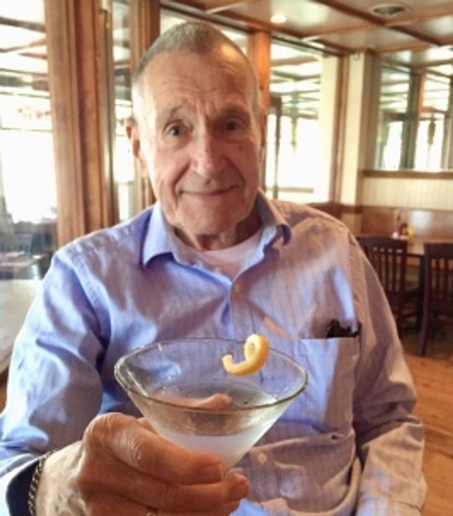 Robert  Wood Profile Photo