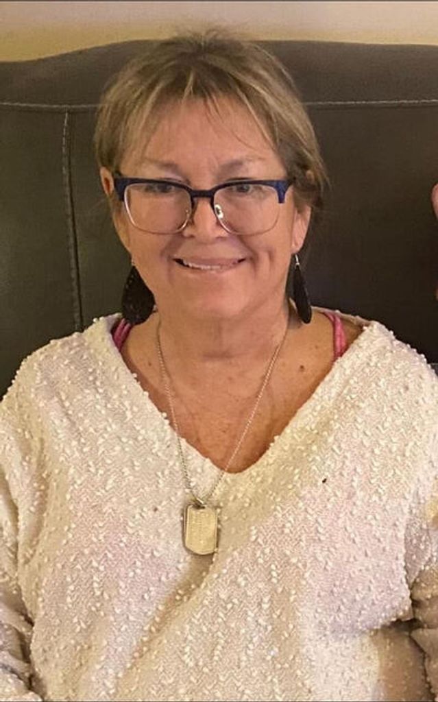 Kelly Sue Uebel Profile Photo