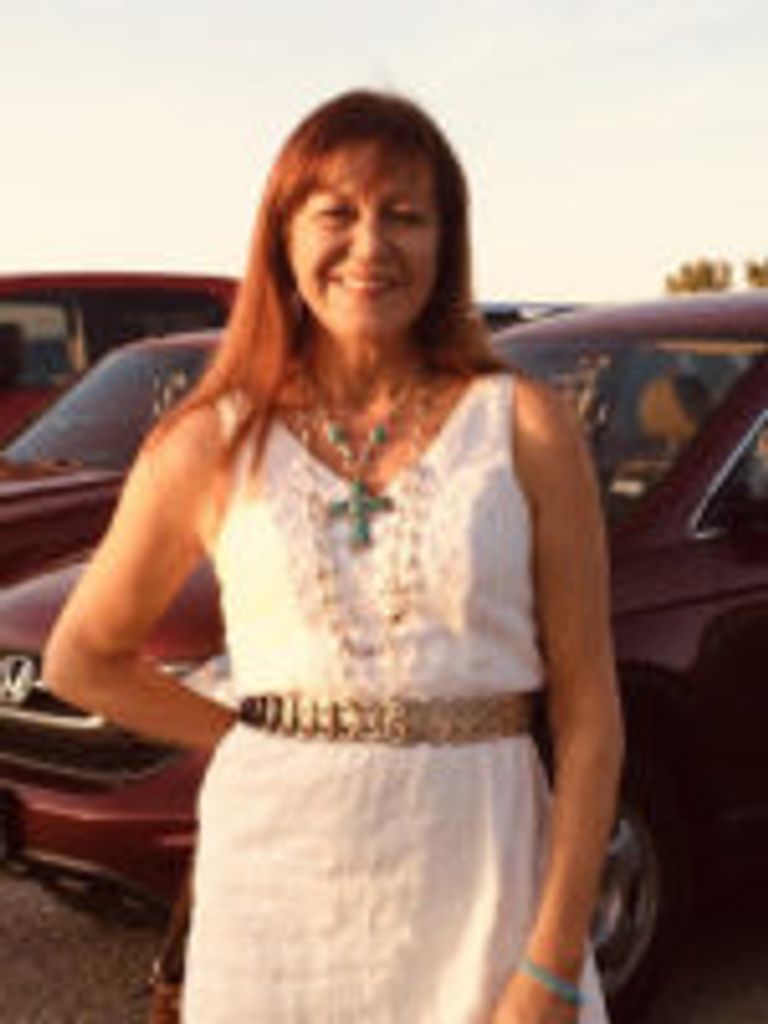 Lisa  Renee Collins