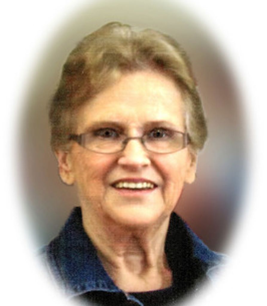 Iva Marion Hartwick (Iva Marion Thom)