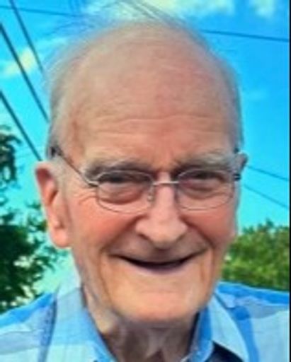 Fred James Moore's obituary image