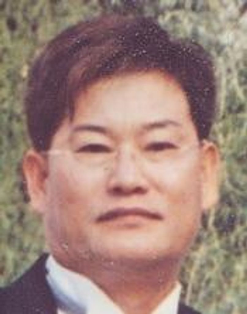 Lee, Hyun G.