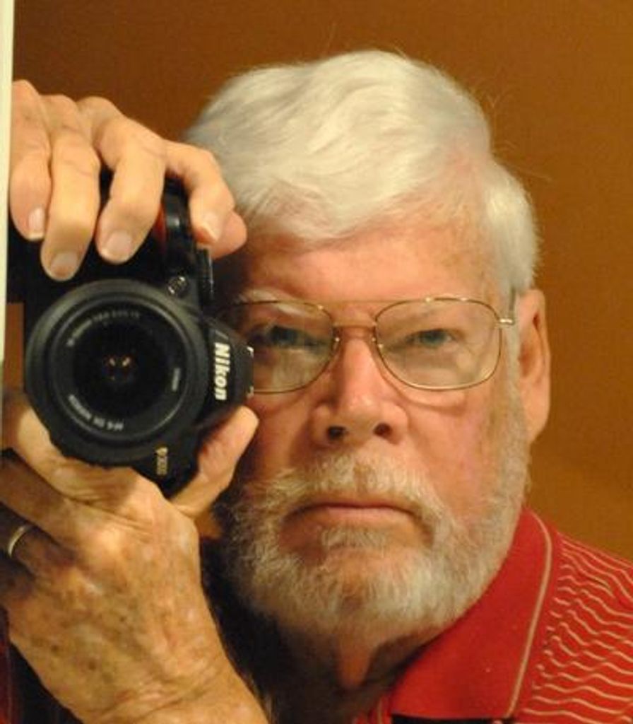 Gary Leon Holloway Profile Photo