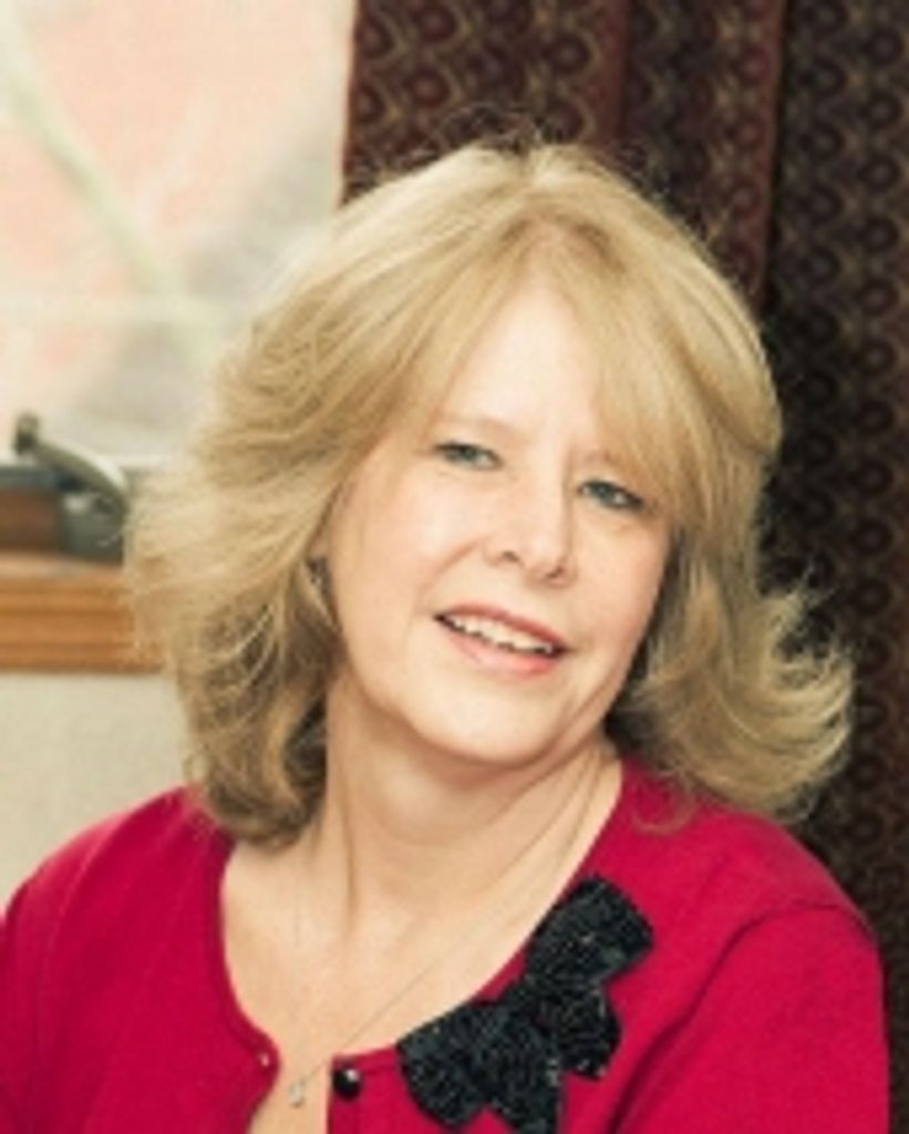 Carol Pettersen