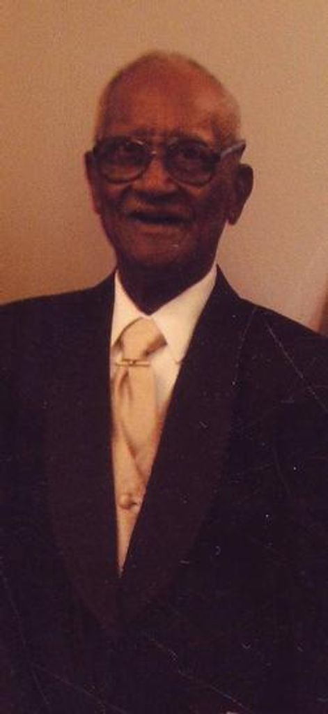 Sterling Lewis Sr. Profile Photo